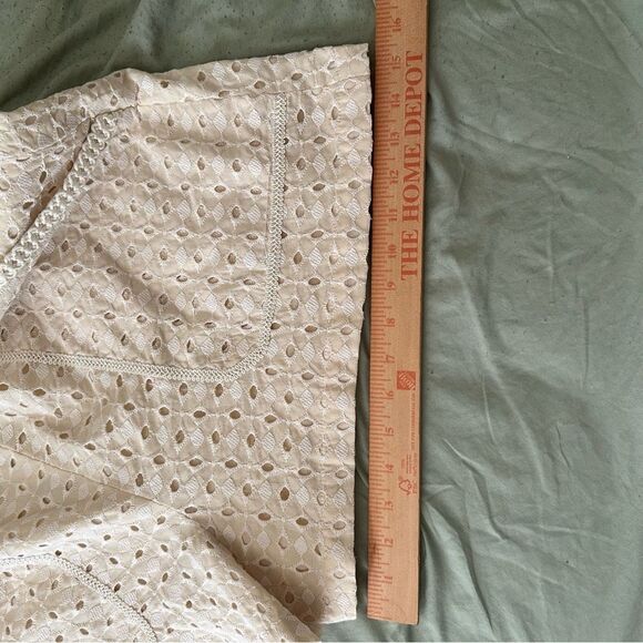 Zara Cream Eyelet Cotton Lace Shorts - Picture 8 of 9